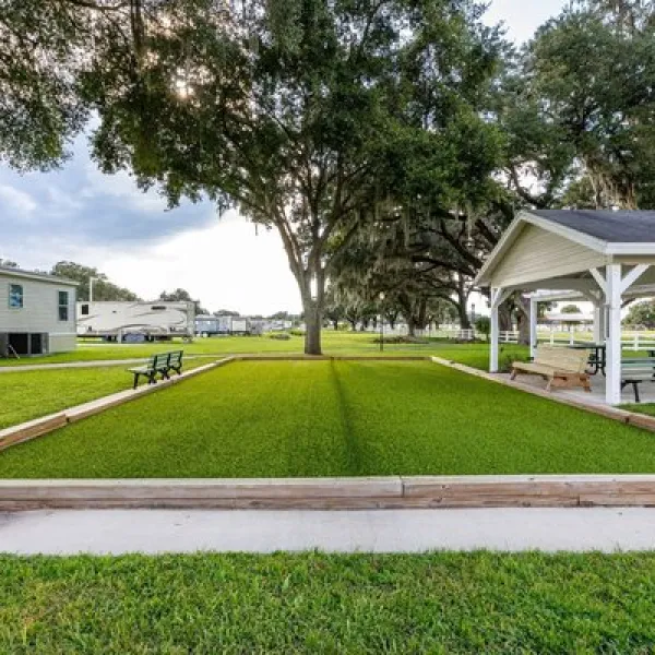 Paradise Oaks RV Resort
