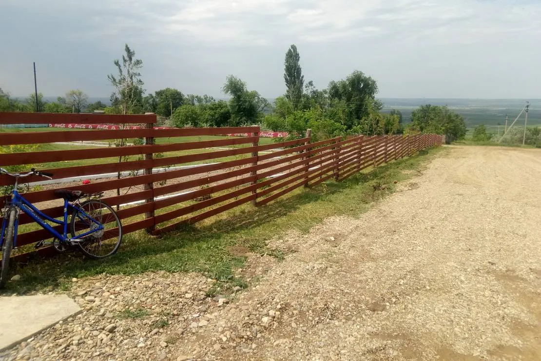 aqualands-camping-rosu-2fndl