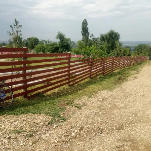 aqualands-camping-rosu-2fndl