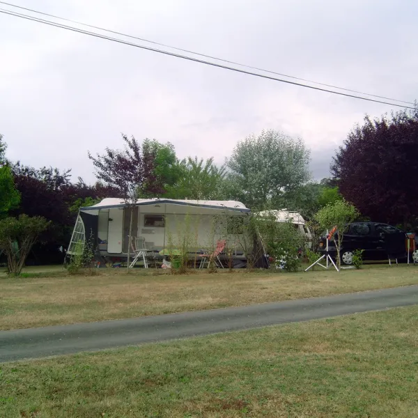 bouyssou-tursac-dordogne-axlry