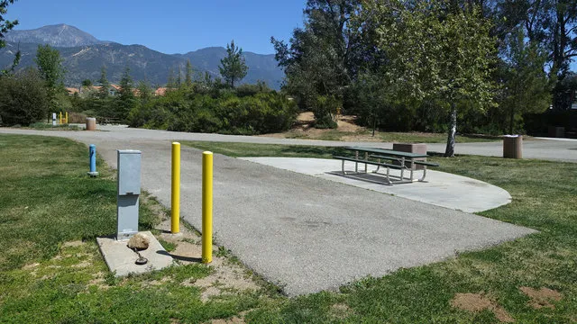 yucaipa-regional-park-campground-yucaipa-dgbjr