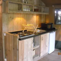 camping-mille-etoiles-labastide-de-virac-yoofh