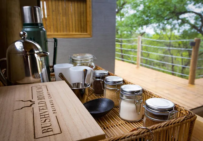 bushveld-bivouac-lekkergoed-farm-r40-c7uvo