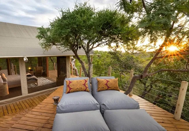 bushveld-bivouac-lekkergoed-farm-r40-j8xq4