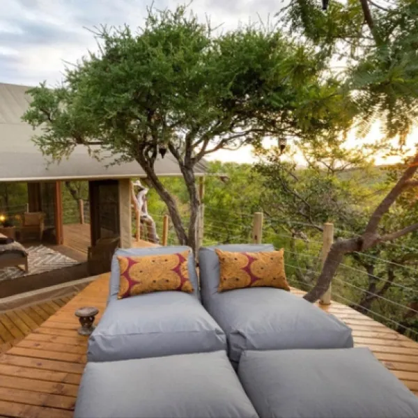 bushveld-bivouac-lekkergoed-farm-r40-j8xq4