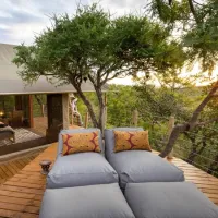 bushveld-bivouac-lekkergoed-farm-r40-j8xq4