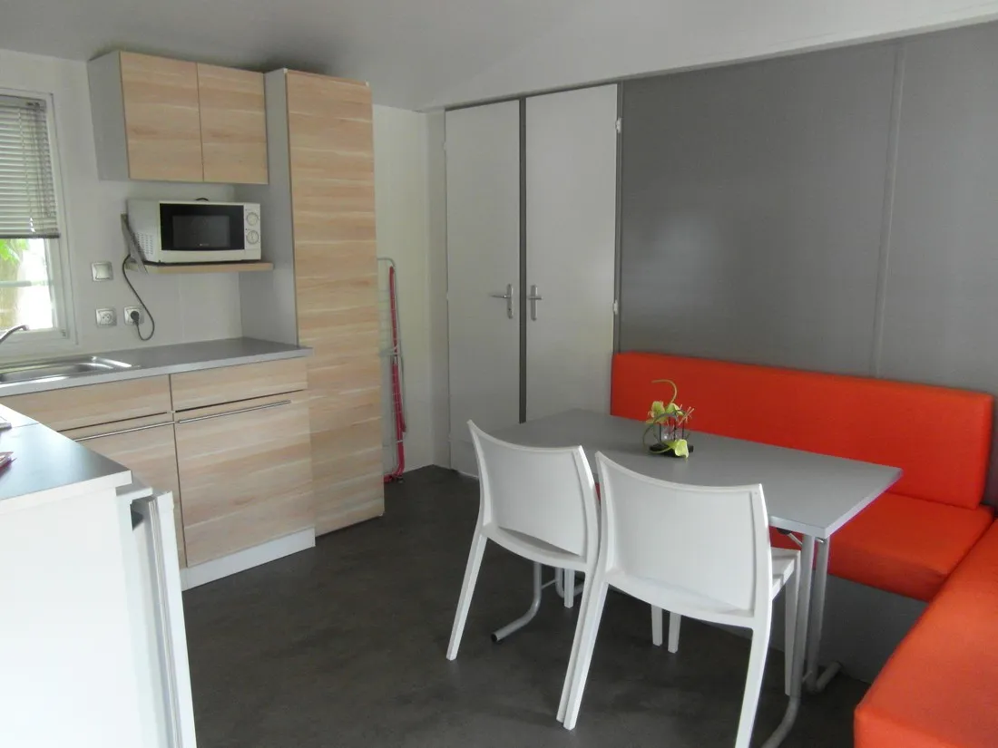 les-ulezes-st-donat-sur-lherbasse-tcams
