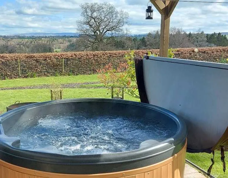 thornfield-camping-cabins-carlisle-bdscl