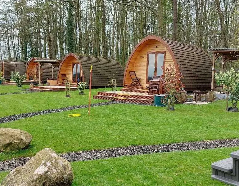 thornfield-camping-cabins-carlisle-e8j0w