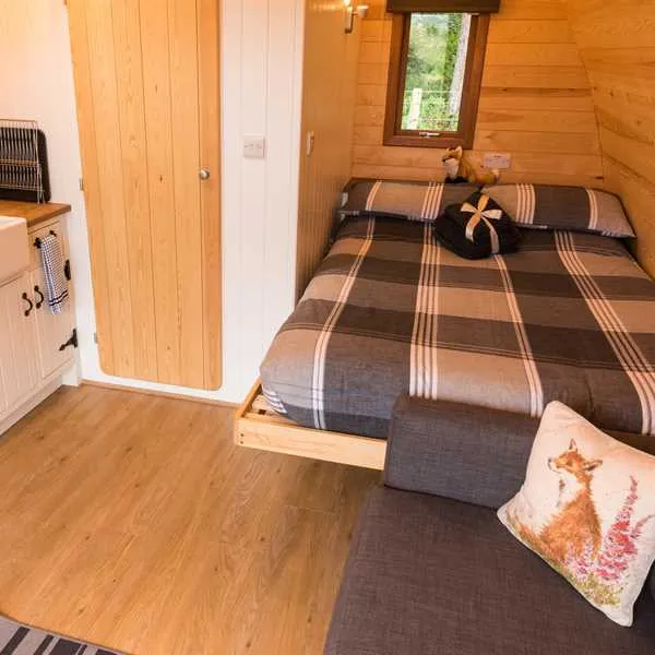 thornfield-camping-cabins-carlisle-q9cqc