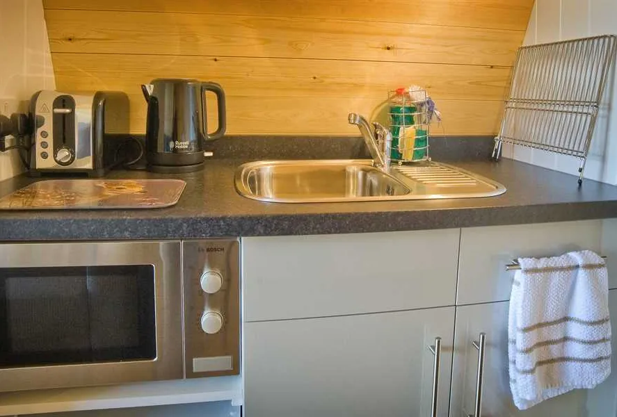 thornfield-camping-cabins-carlisle-rou5i