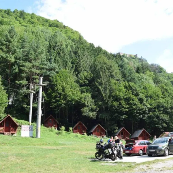 dracula-camping-capatineni-caxxu