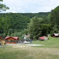 dracula-camping-capatineni-ykcwj