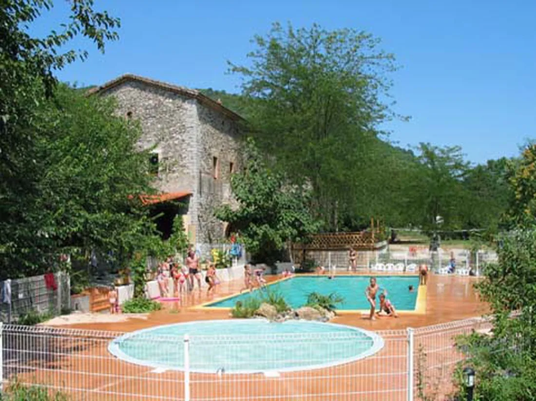 isis-en-cevennes-st-julien-de-la-nef-zwie6