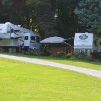 Keen Lake Camping and Cottage Resort