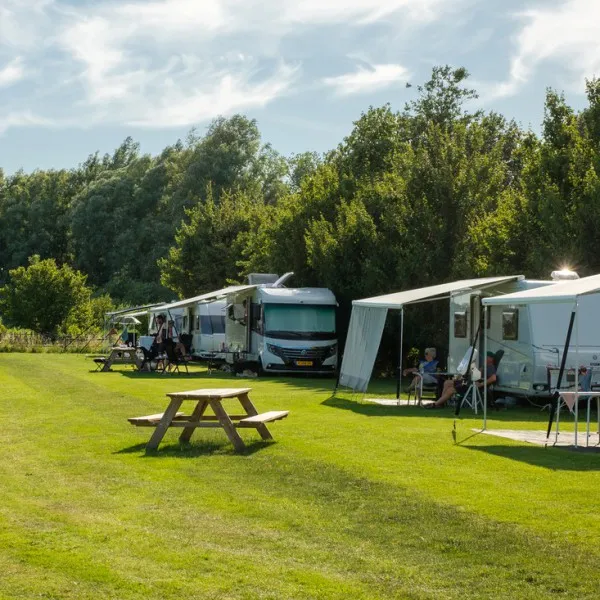 ⛺ 🏕 🐿 Do you miss the outdoors, the adventure? Book your holiday now to Minicam...